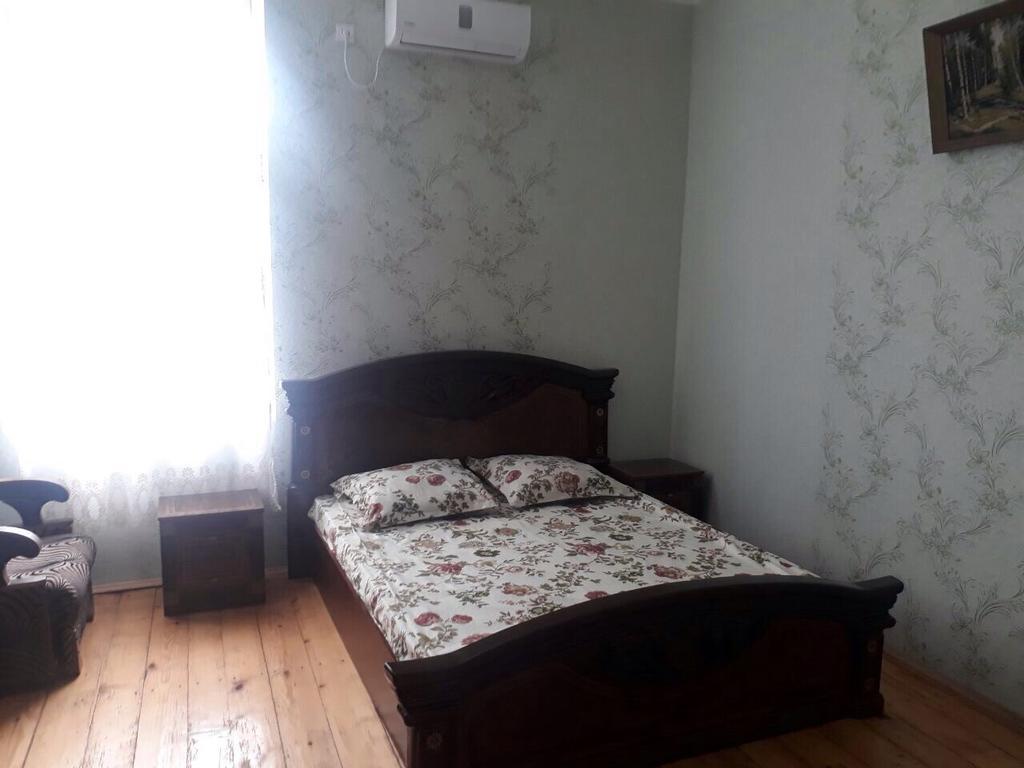 Guest House Danelia Martvili Ngoại thất bức ảnh