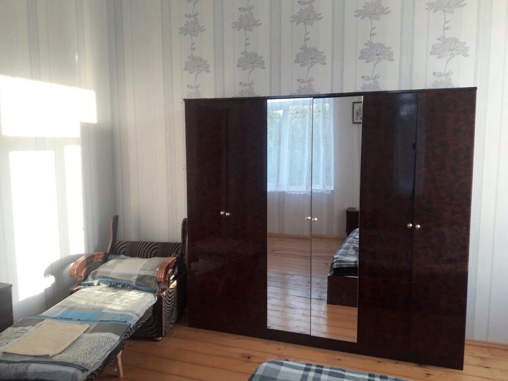 Guest House Danelia Martvili Ngoại thất bức ảnh