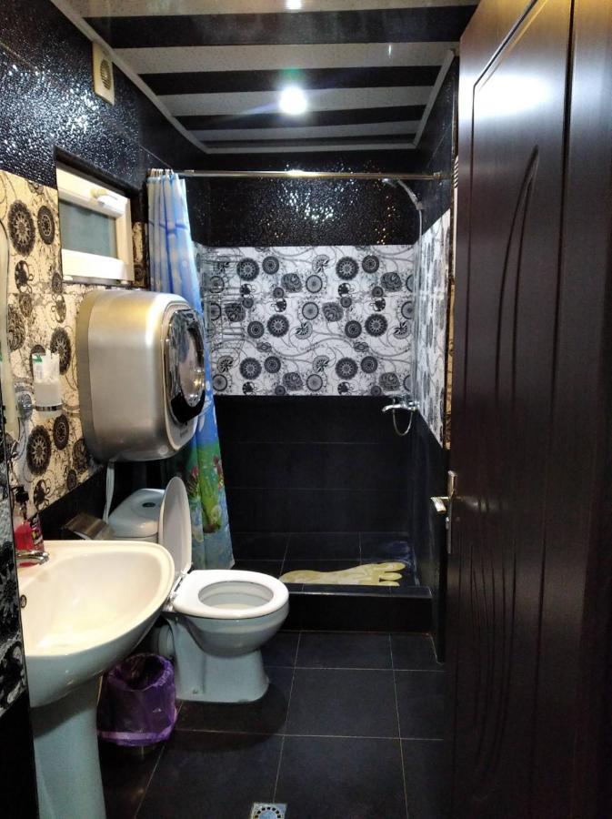 Guest House Danelia Martvili Ngoại thất bức ảnh